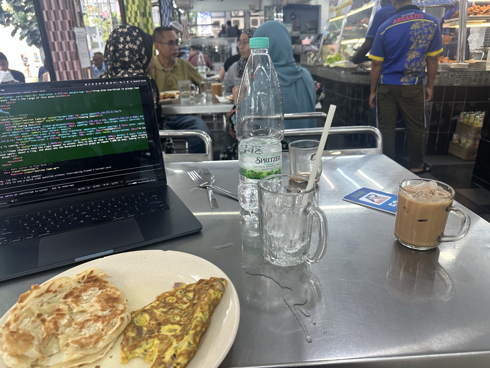 MacBook, water, teh tarik at Ar-Raziq