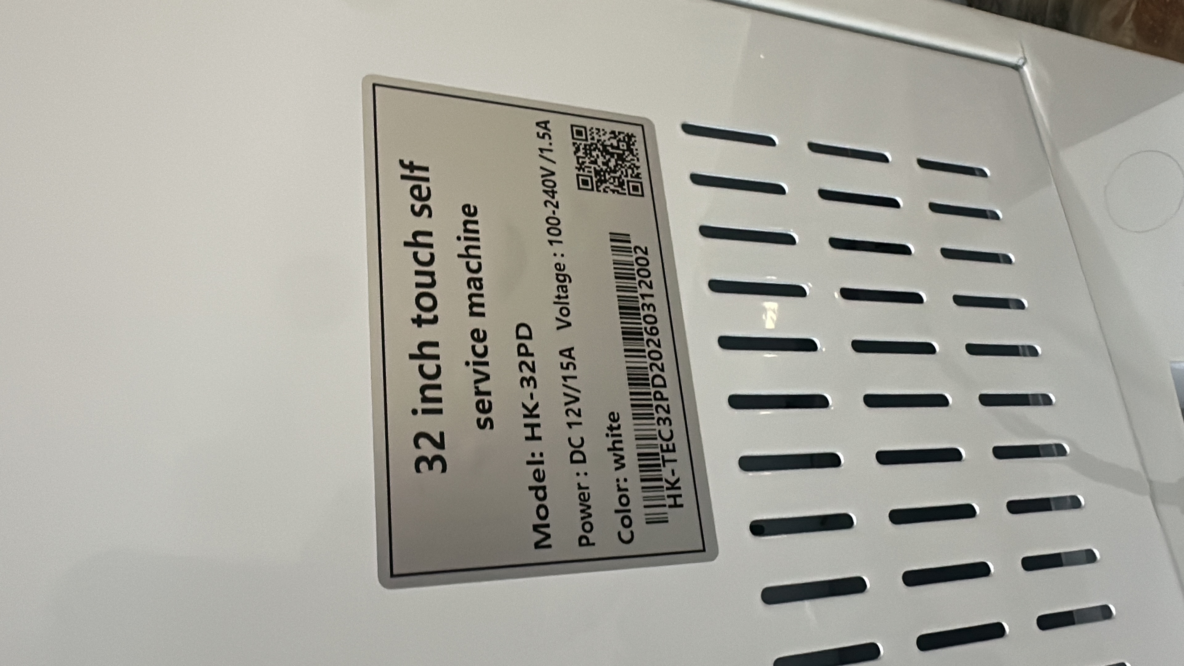 MoVo-X kiosk spec label — 32 inch touch self service machine