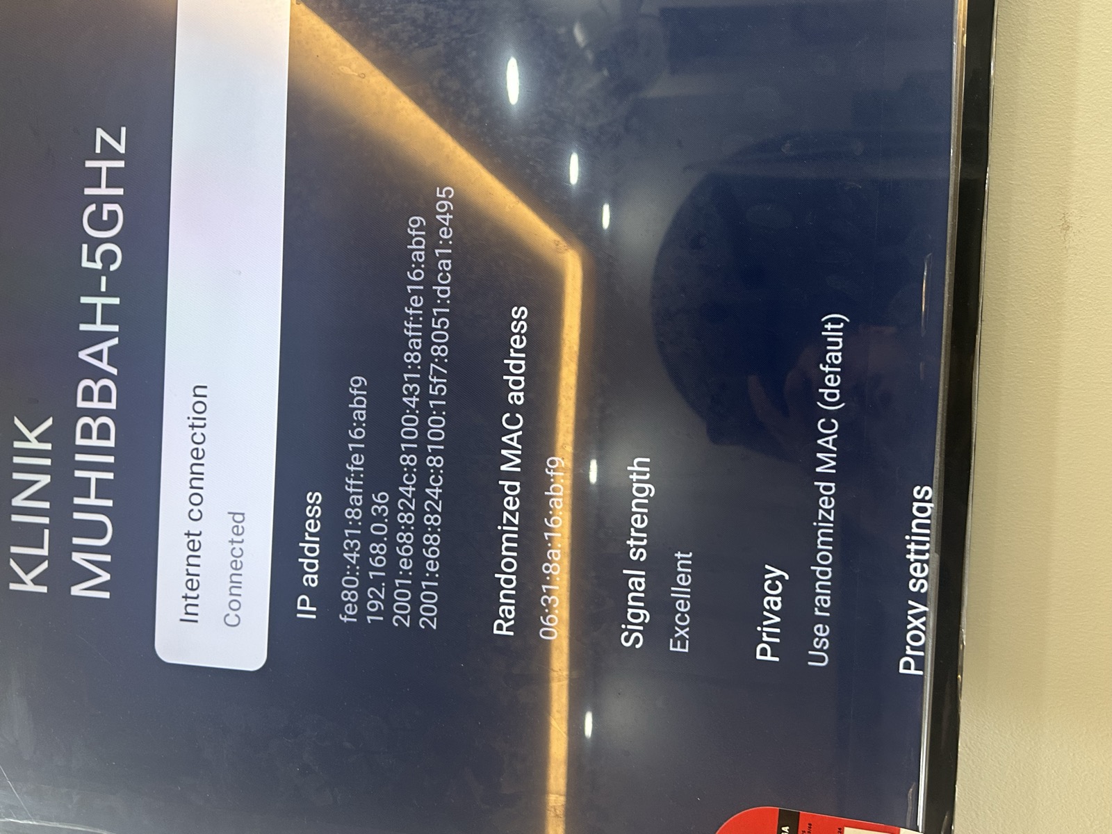 MoVo-X kiosk WiFi settings — KLINIK MUHIBBAH-5GHz, IP 192.168.0.36, signal excellent